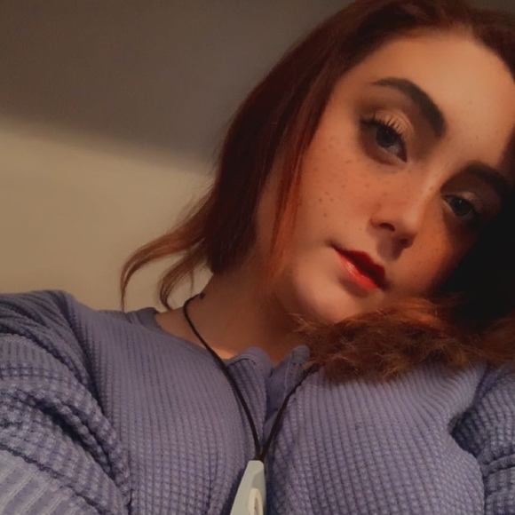 Meet your Posher, Velma - Picture 1 of 2